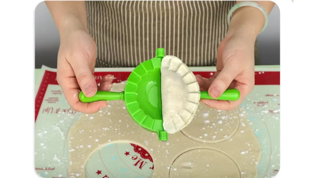 Useful Kitchens Accessories Things for Kitchen Gadgets Items Make Dumplings Pastry Molds Clip Plastic Mold Set Household Use Bar